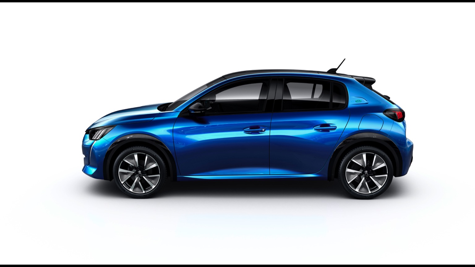 Peugeot_e-208_GT-13