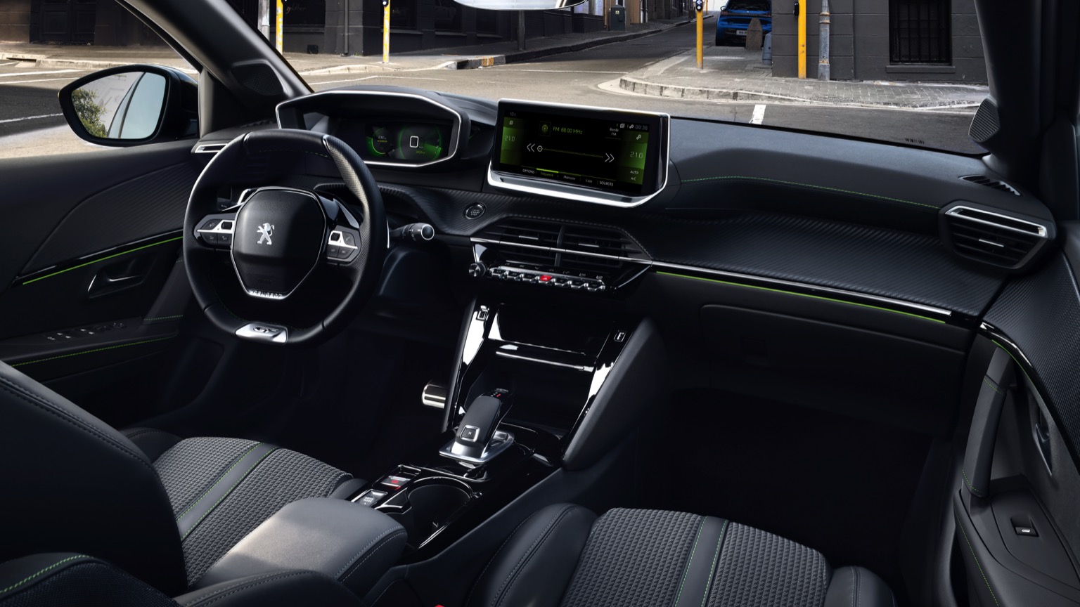 Peugeot_e-208_GT-18
