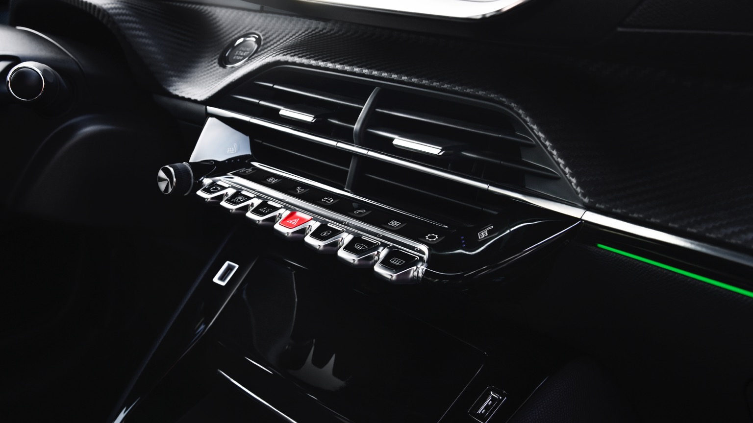 Peugeot_e-208_GT-21