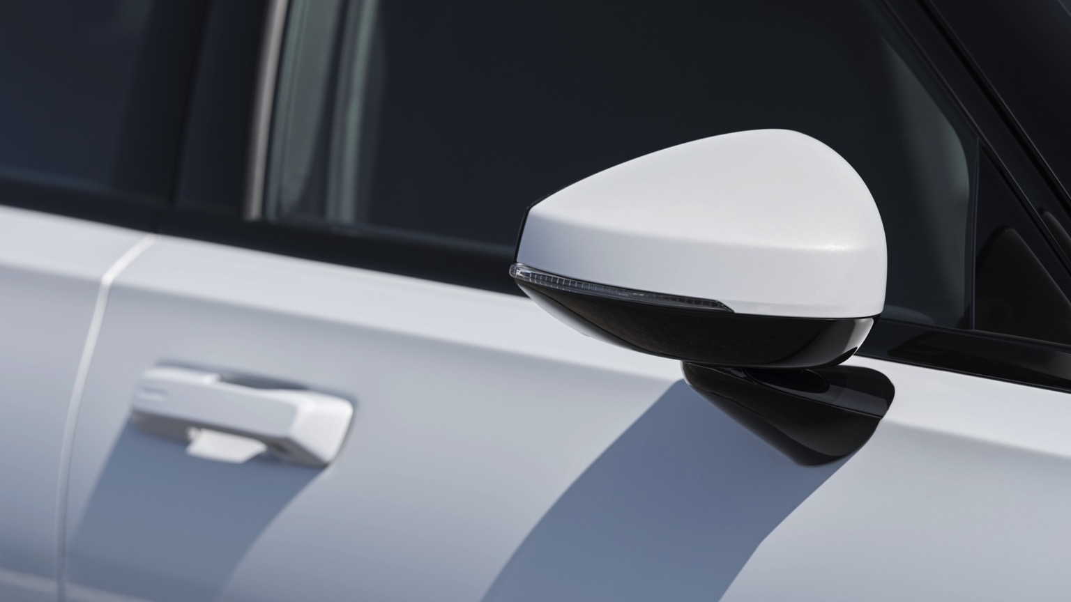 Polestar_2_2022-22