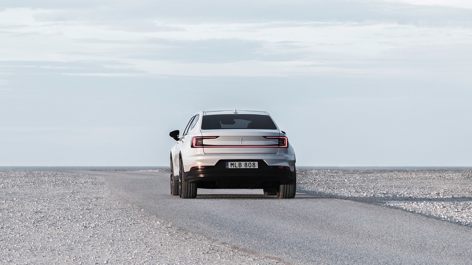 Polestar_2_2024-4