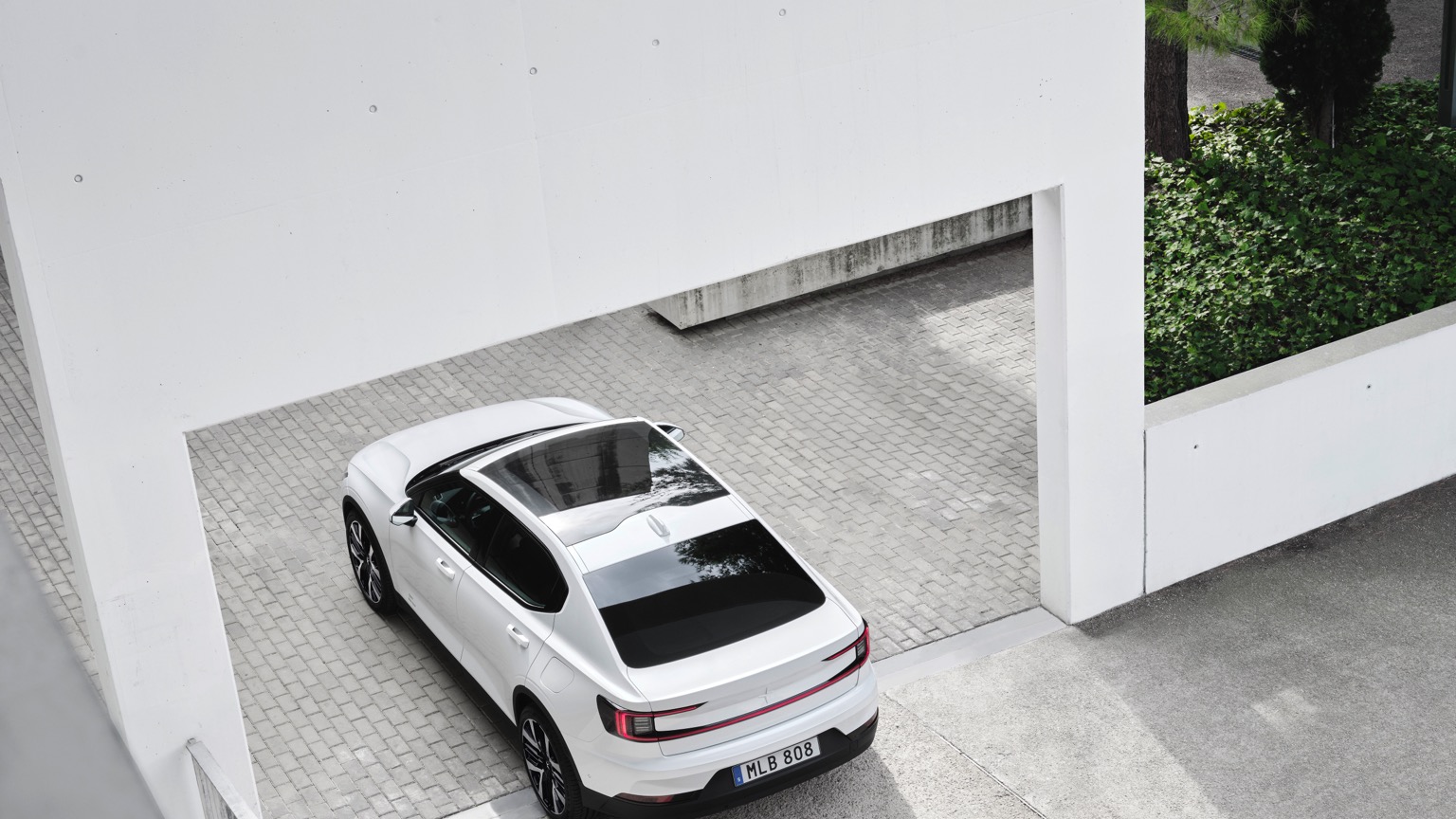 Polestar_2_2024-5