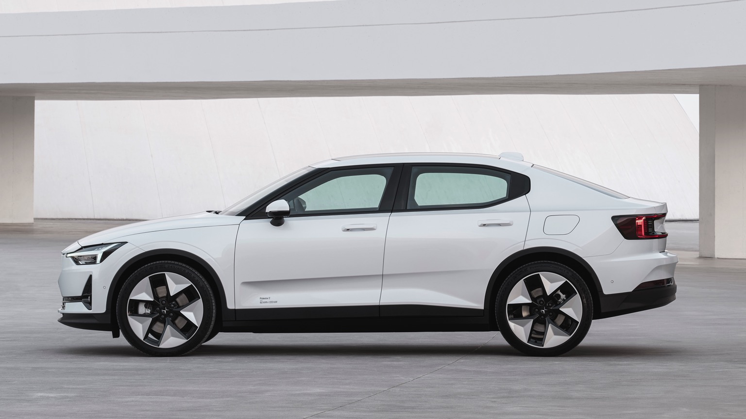 Polestar_2_2024-6