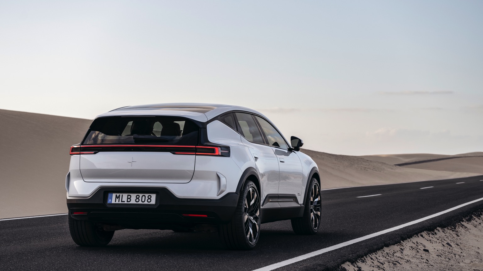 Polestar_3-4