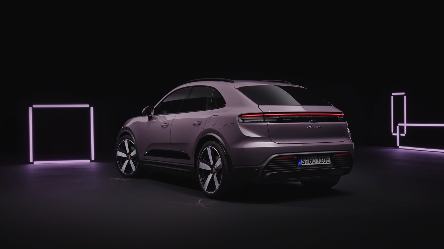 Porsche_Macan_4_2024-18