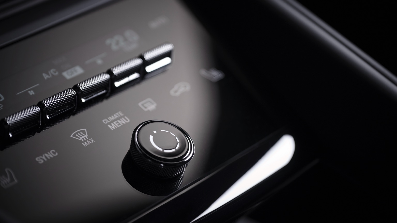 Porsche_Macan_4_2024-26