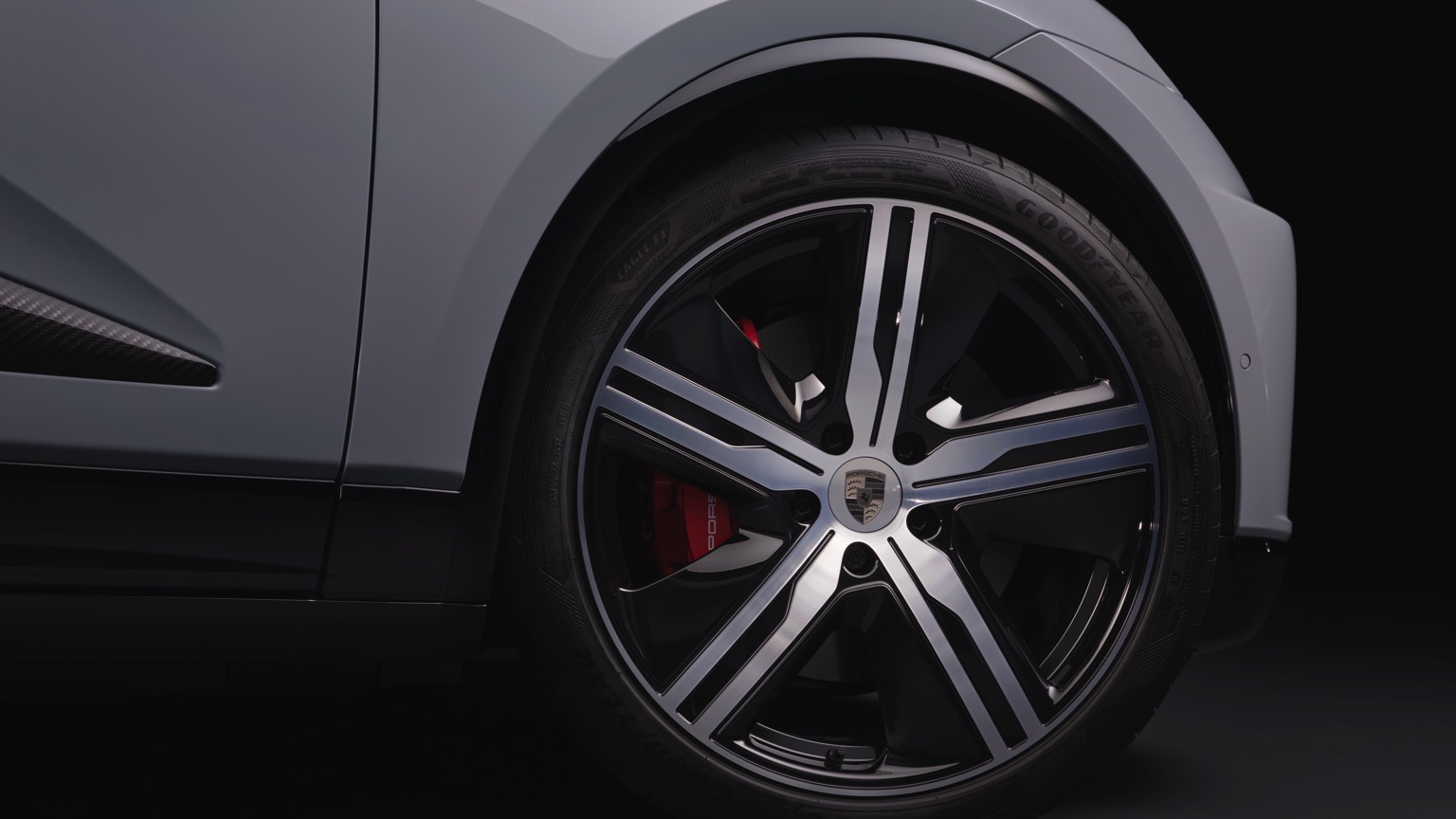 Porsche_Macan_Turbo_2024-36