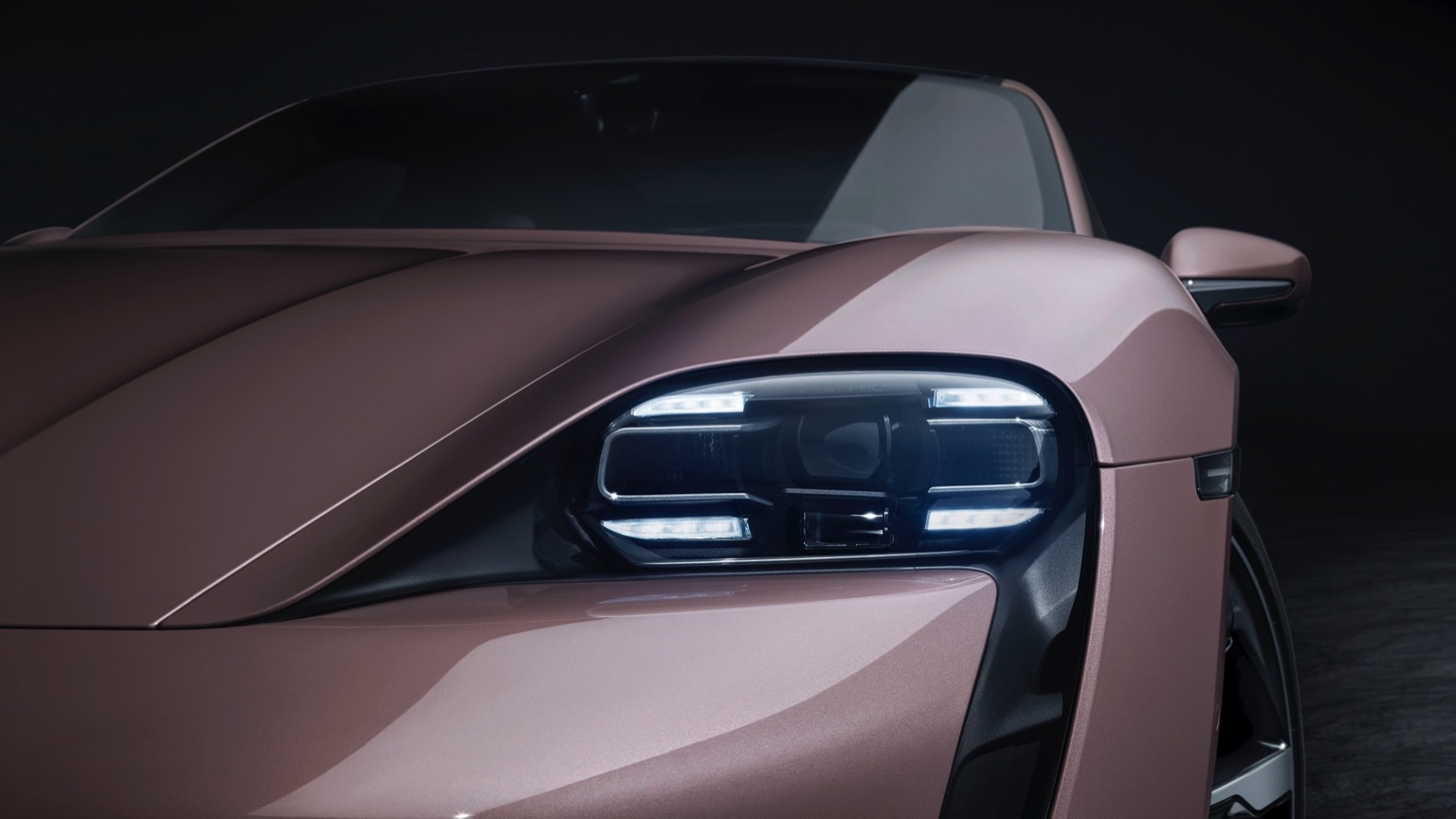 Porsche_Taycan-8