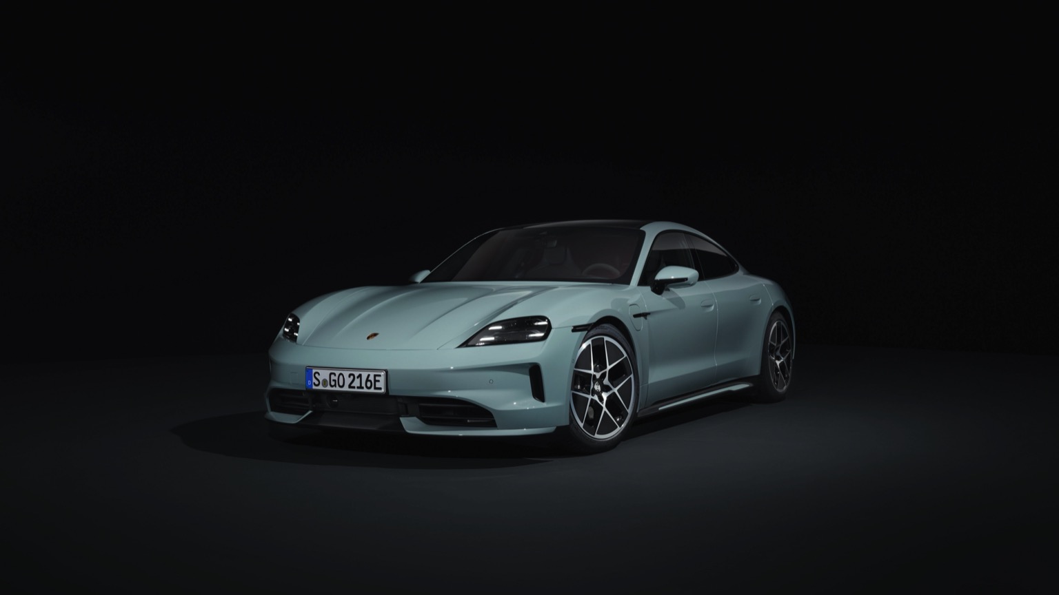 Porsche_Taycan_2024-14