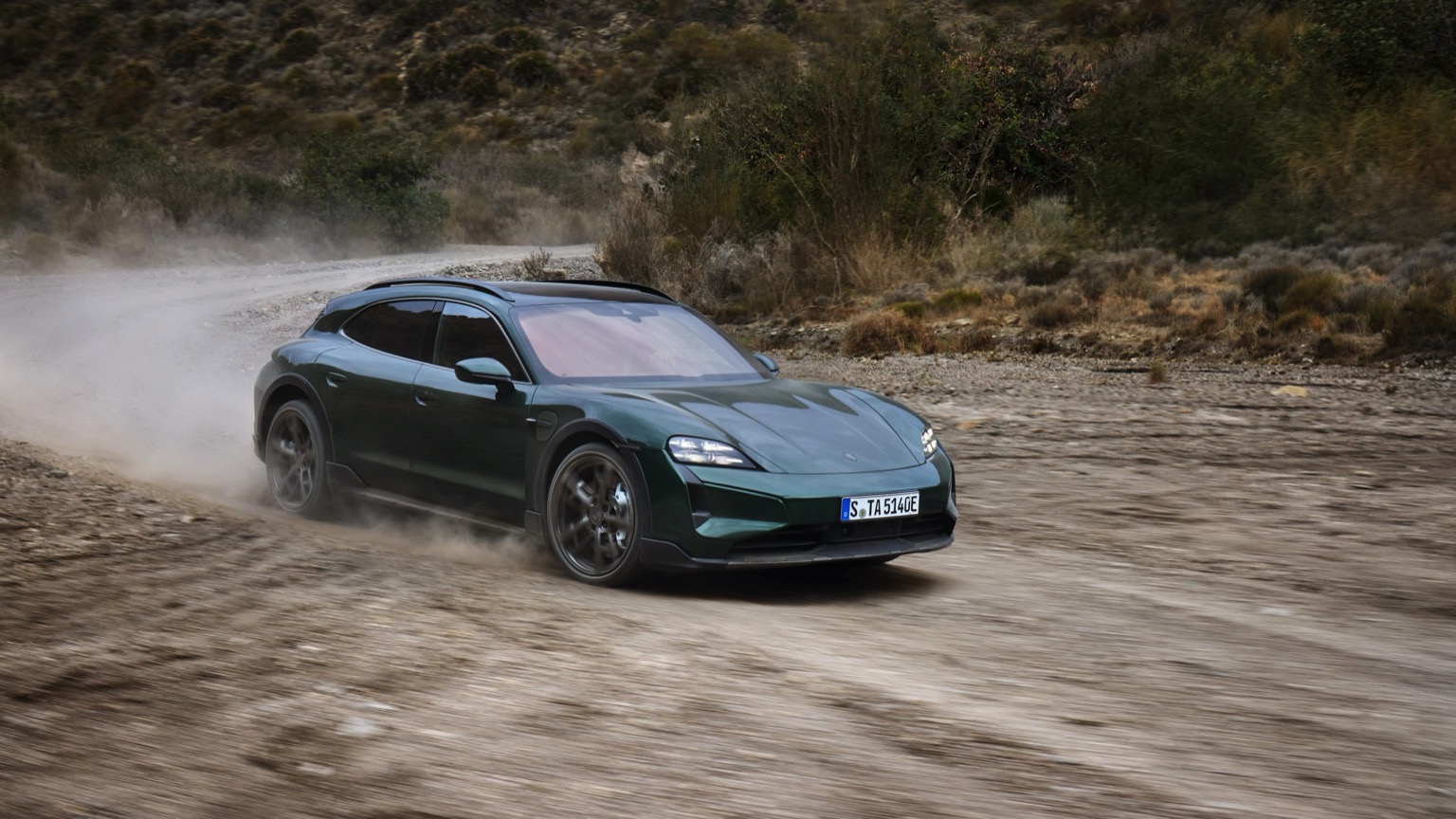 Porsche_Taycan_Cross_Turismo_2024-11
