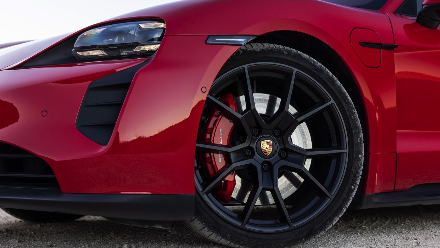 Porsche_Taycan_GTS_Sport_Turismo-20
