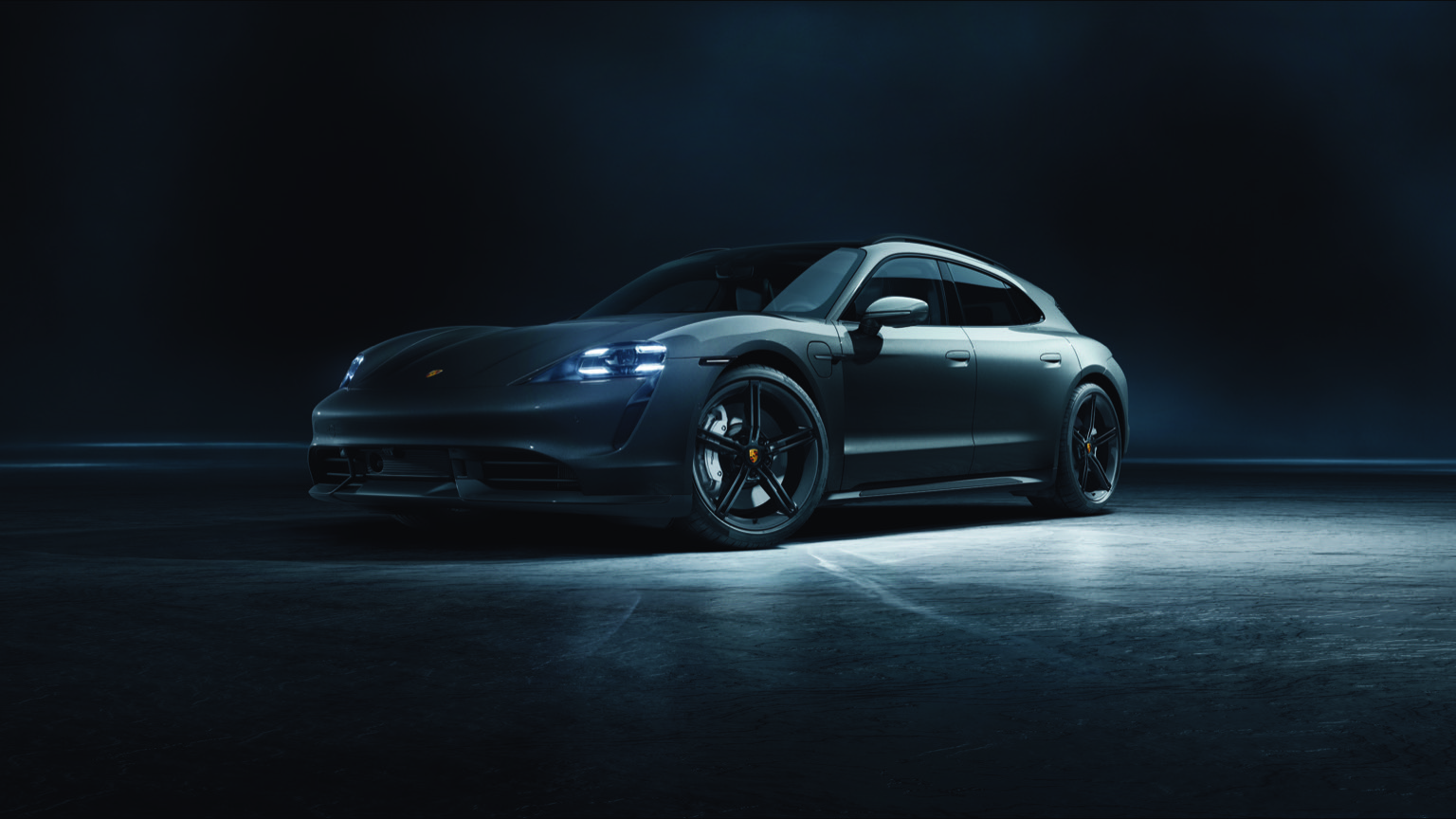 Porsche_Taycan_Sport_Turismo-3