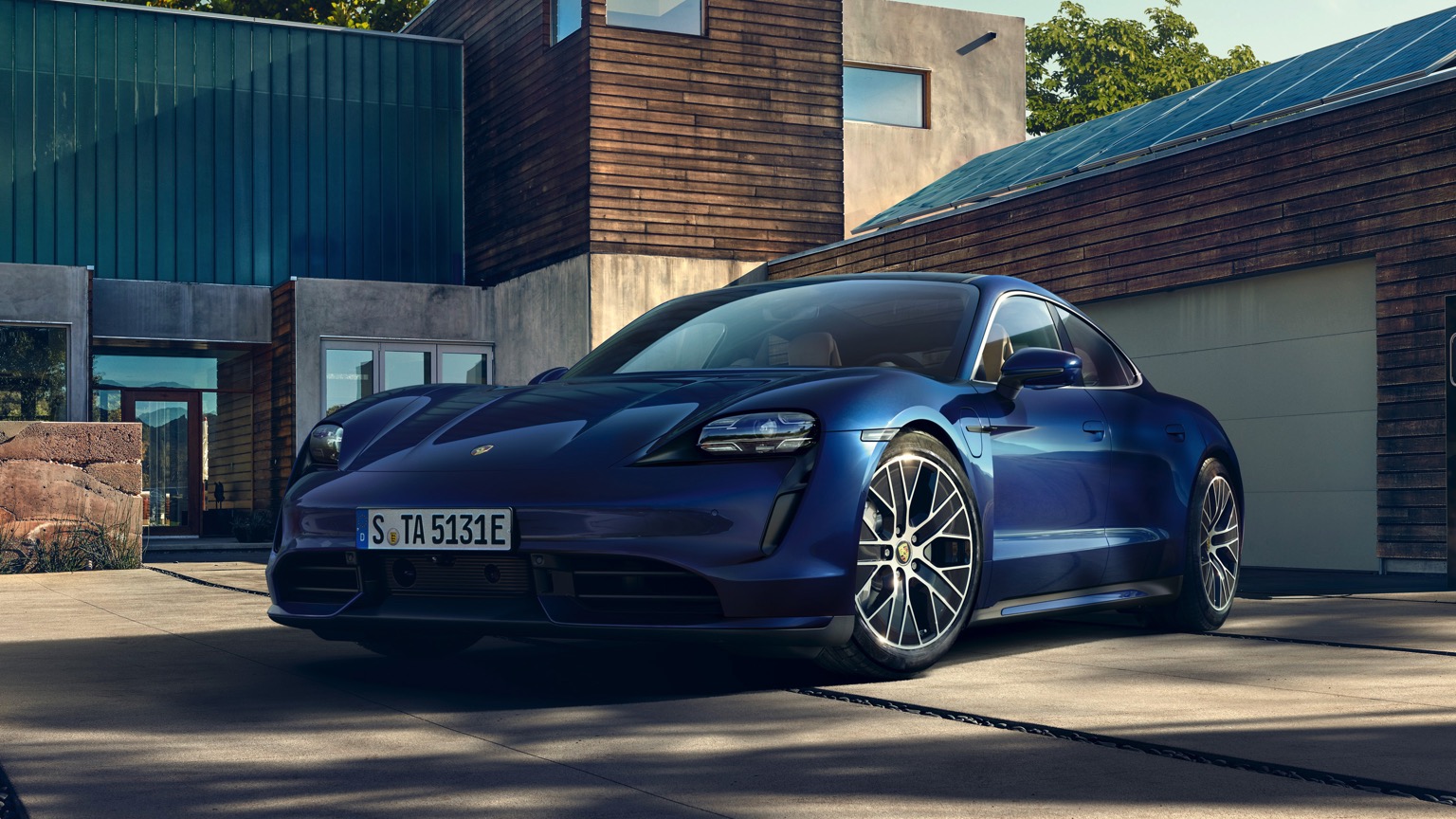 Porsche_Taycan_Turbo-1
