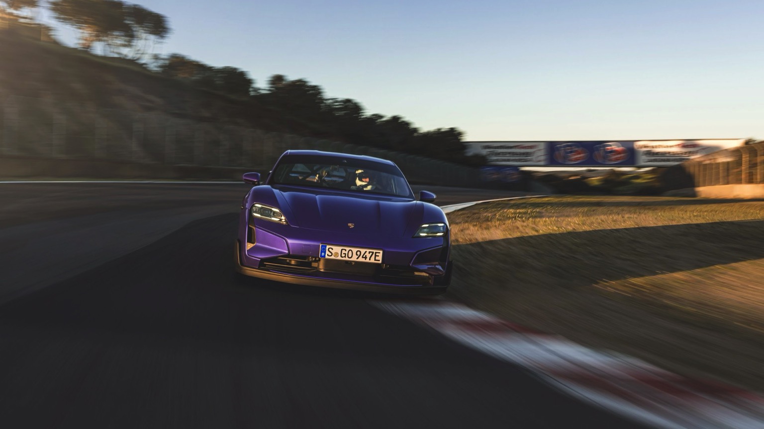 Porsche_Taycan_Turbo_GT_Weissach_2024-10