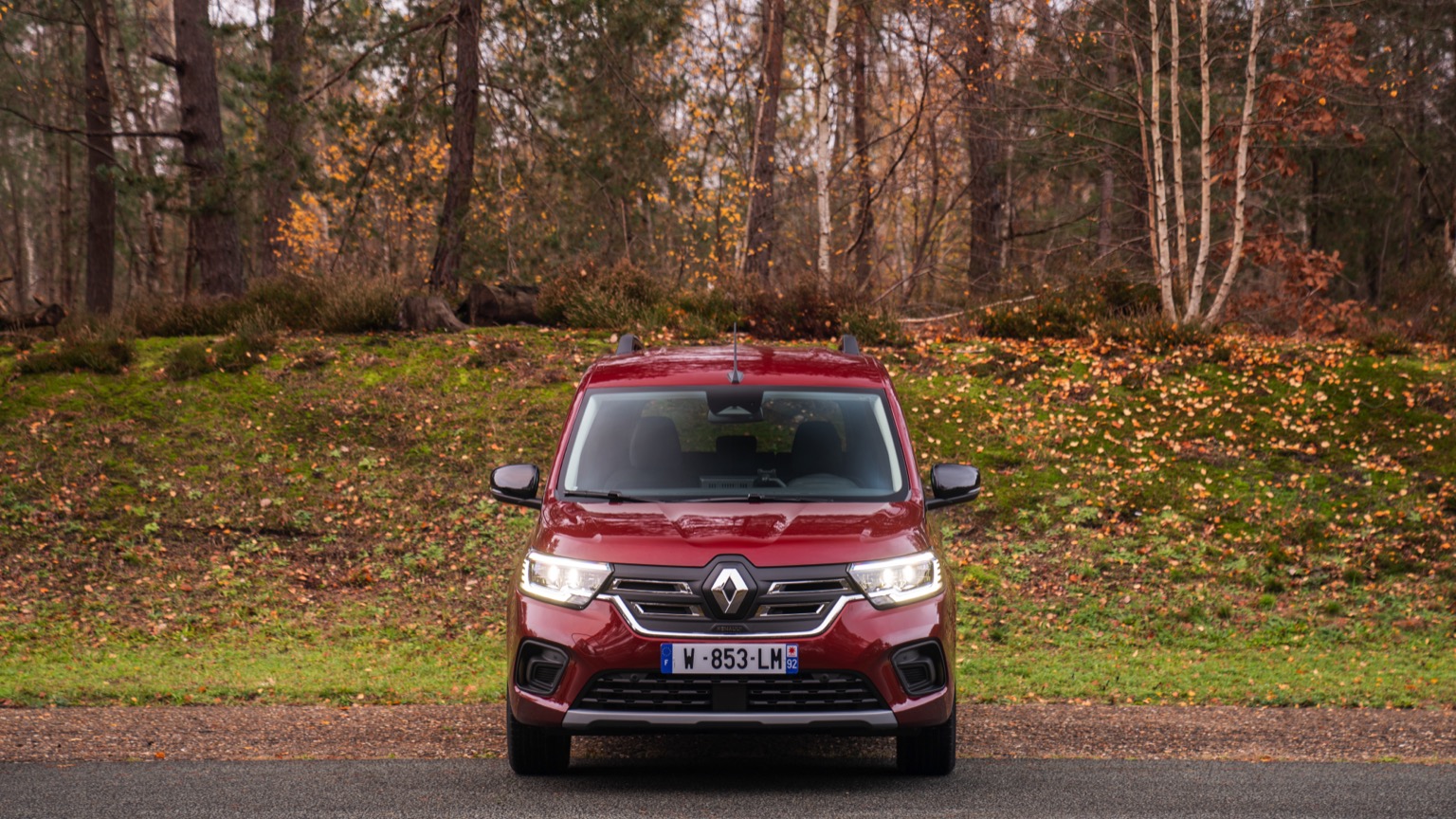 Renault_Kangoo_E-Tech_Electric-13