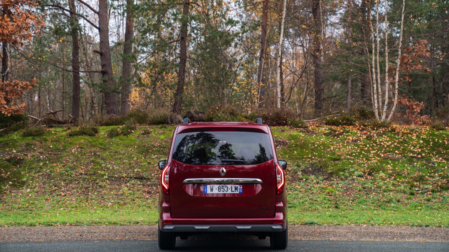 Renault_Kangoo_E-Tech_Electric-14
