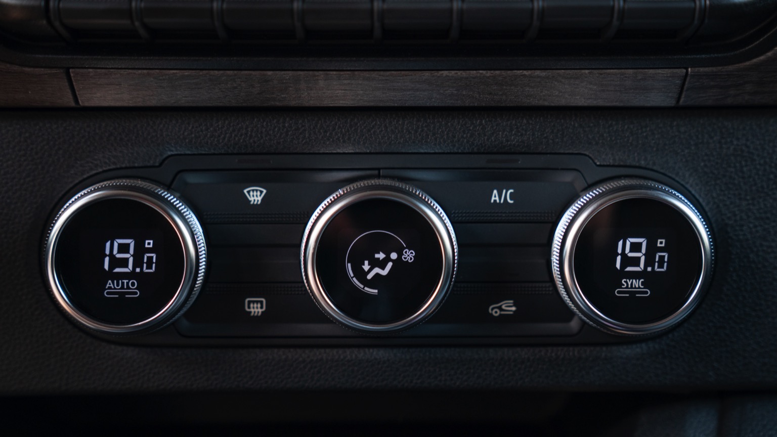 Renault_Kangoo_E-Tech_Electric-24