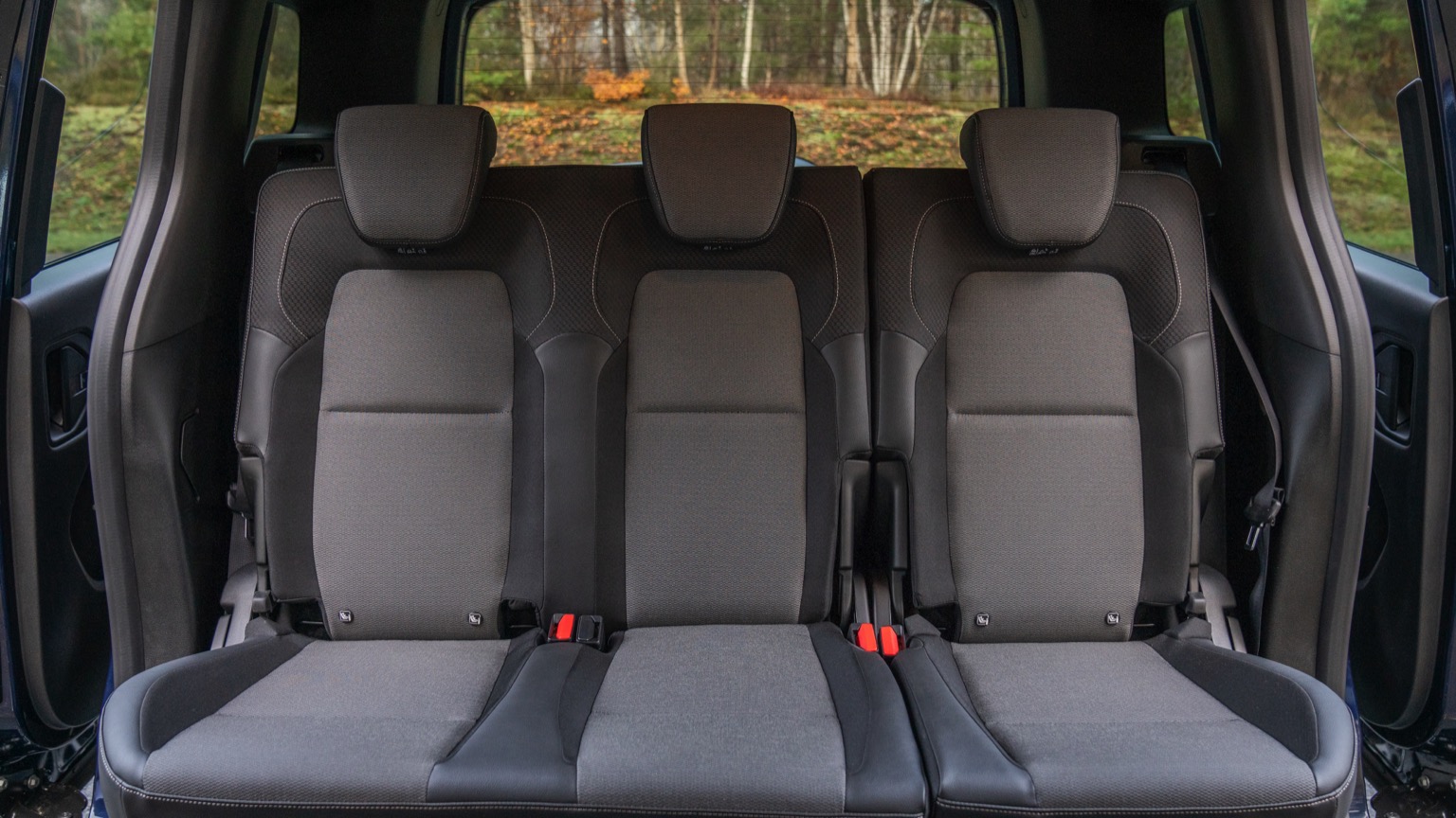 Renault_Kangoo_E-Tech_Electric-30