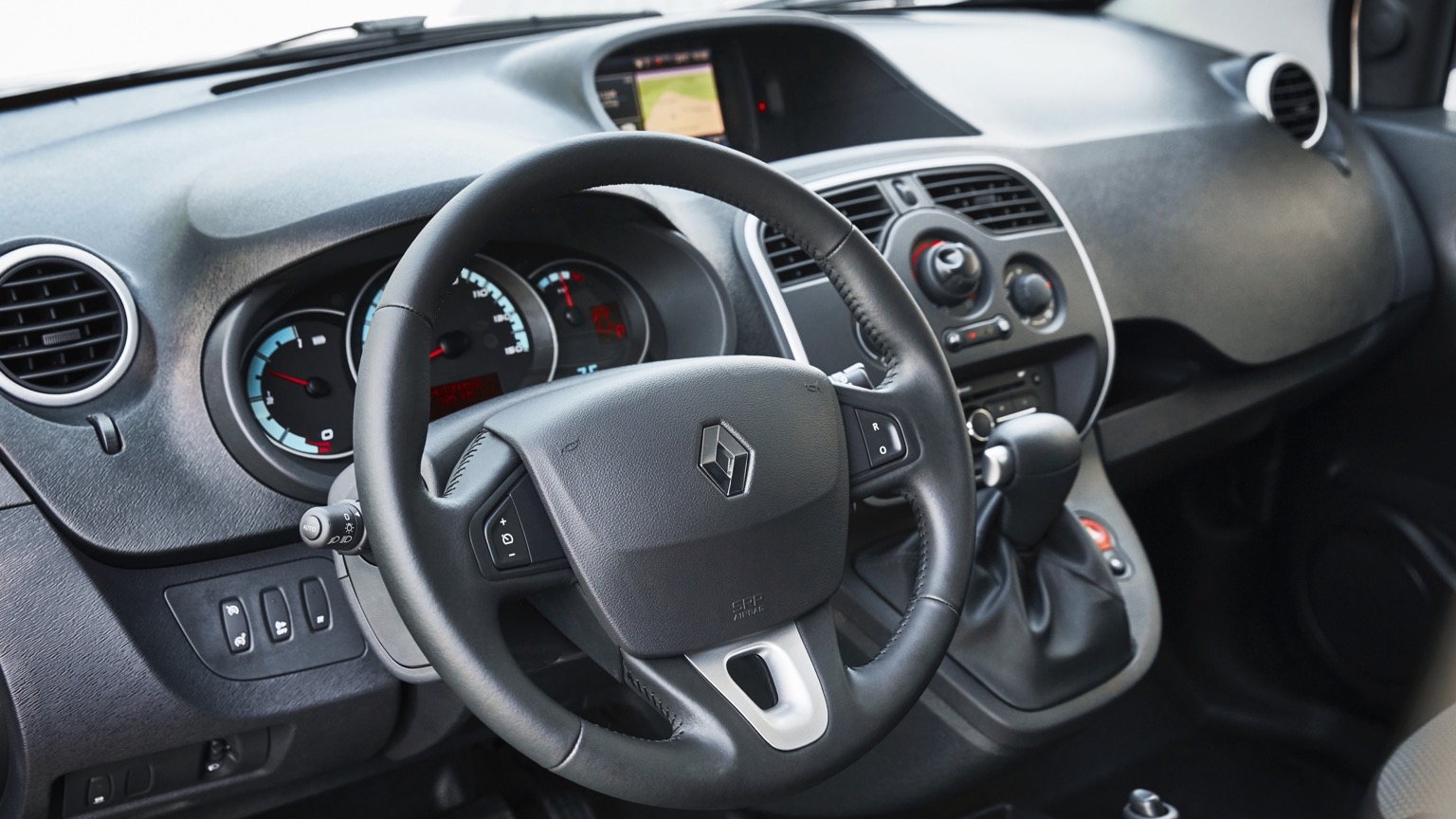 Renault_Kangoo_Maxi_ZE33-12