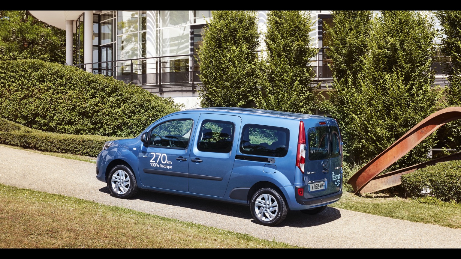 Renault_Kangoo_Maxi_ZE33-5