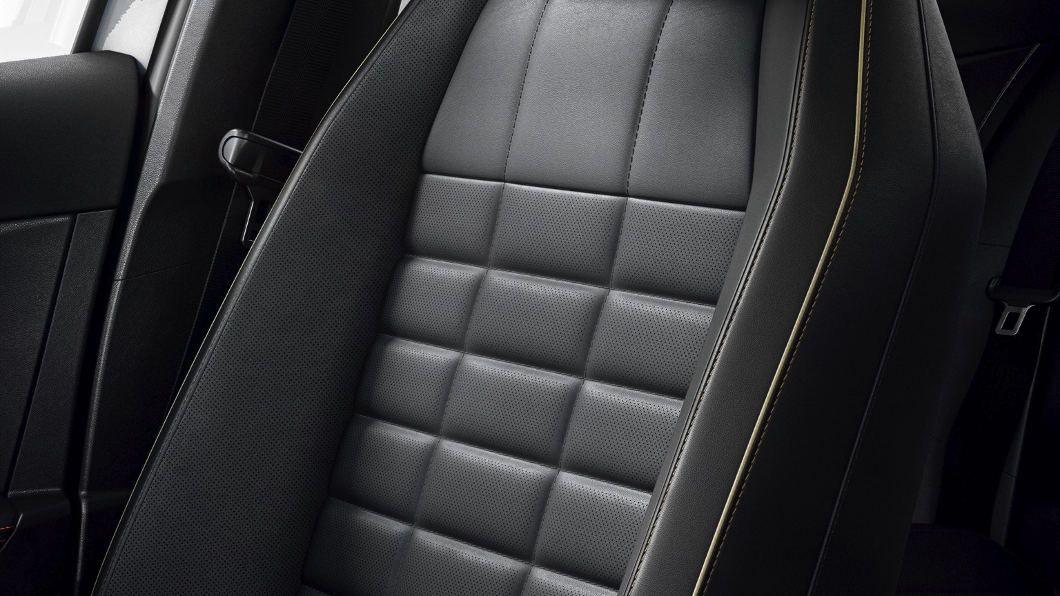 Renault_Megane_ETech-29