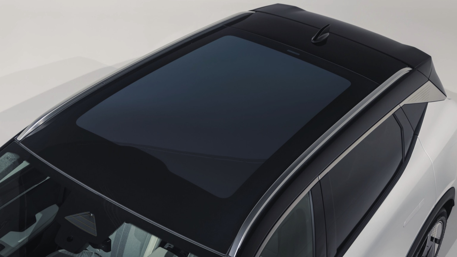 Renault_Scenic_ETech-38