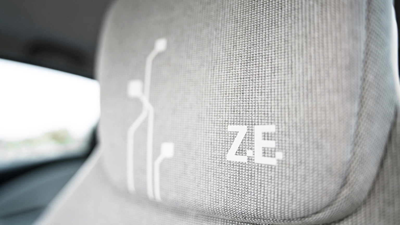 Renault_Zoe-11