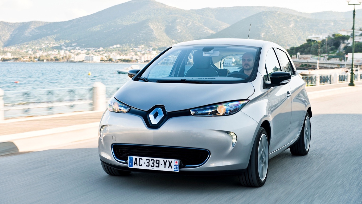 Renault_Zoe-2