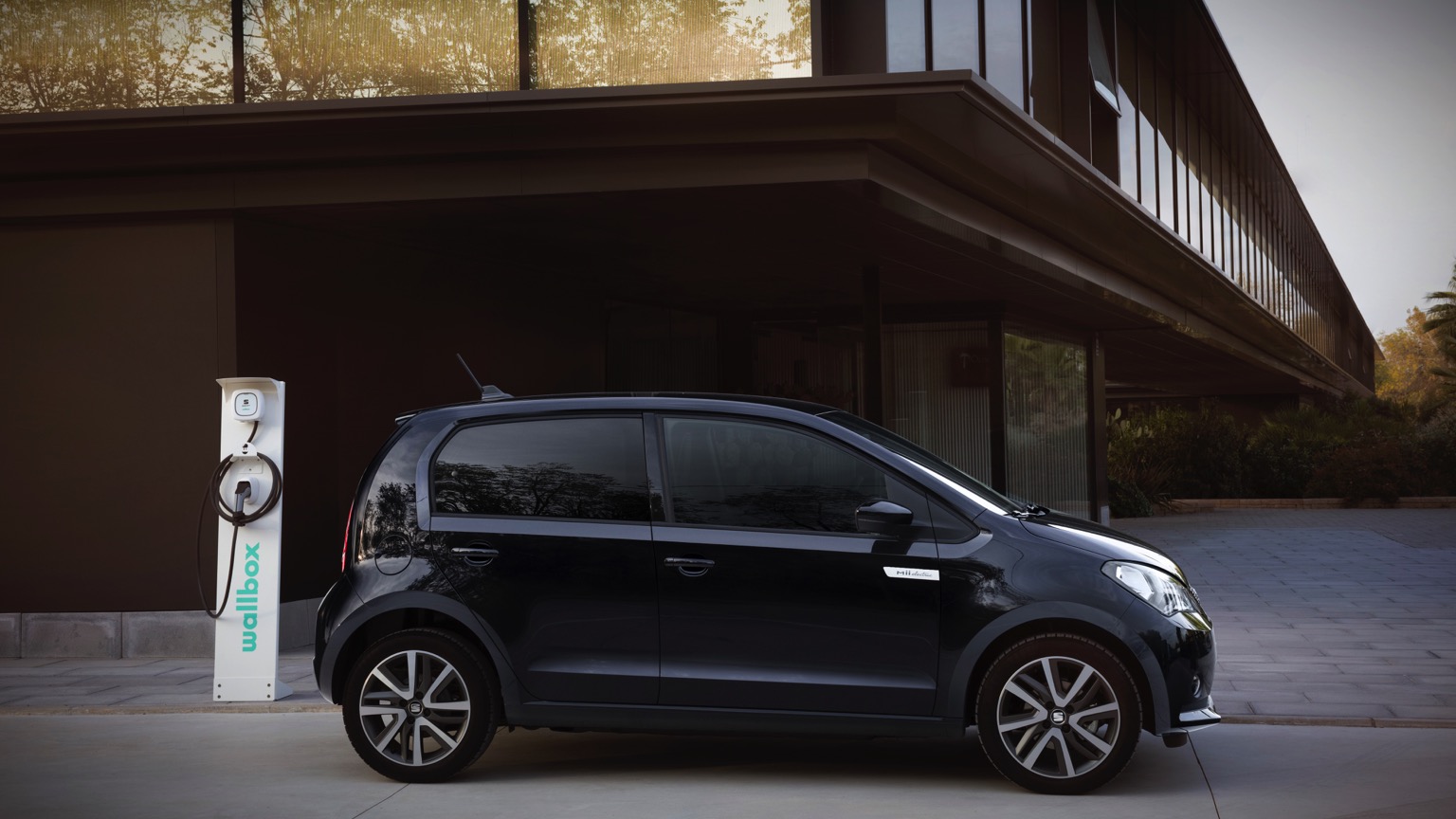 SEAT_eMii-16