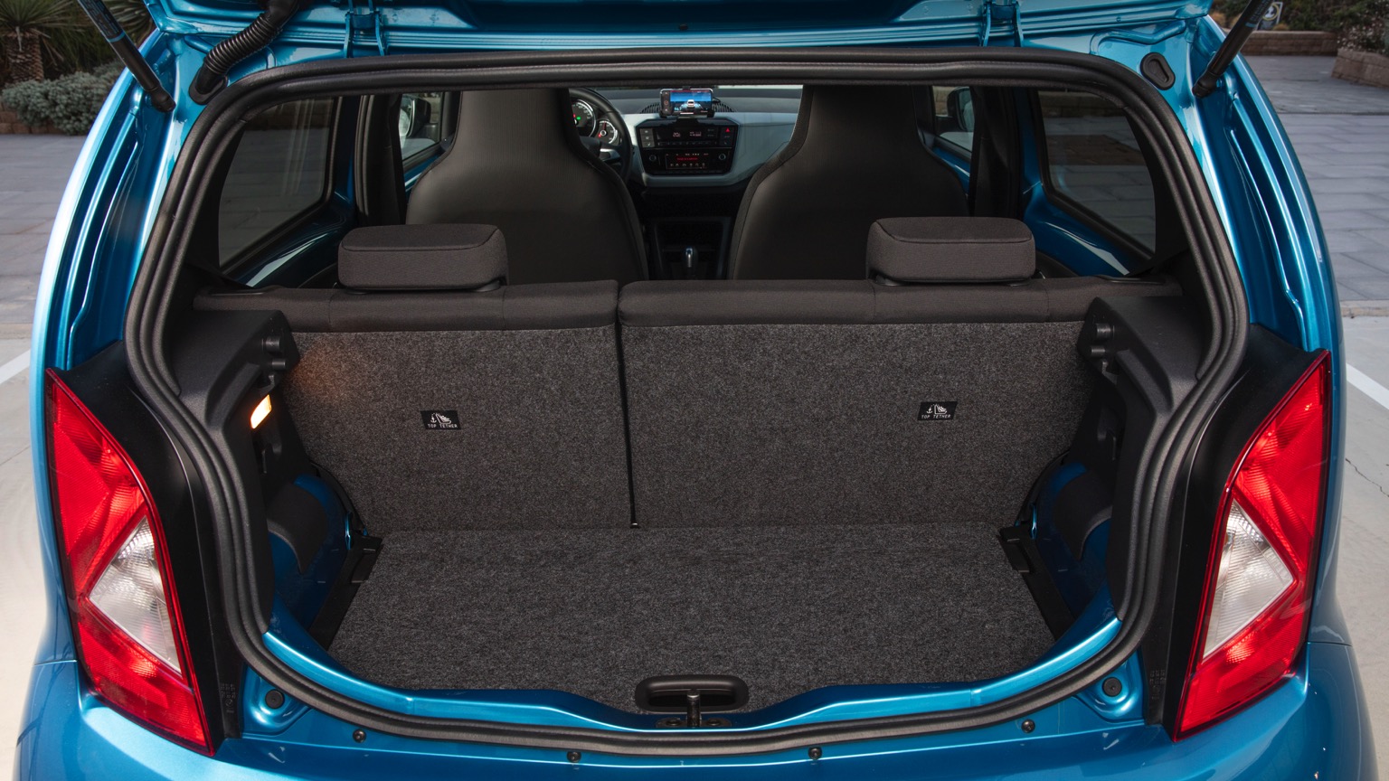 SEAT_eMii-22