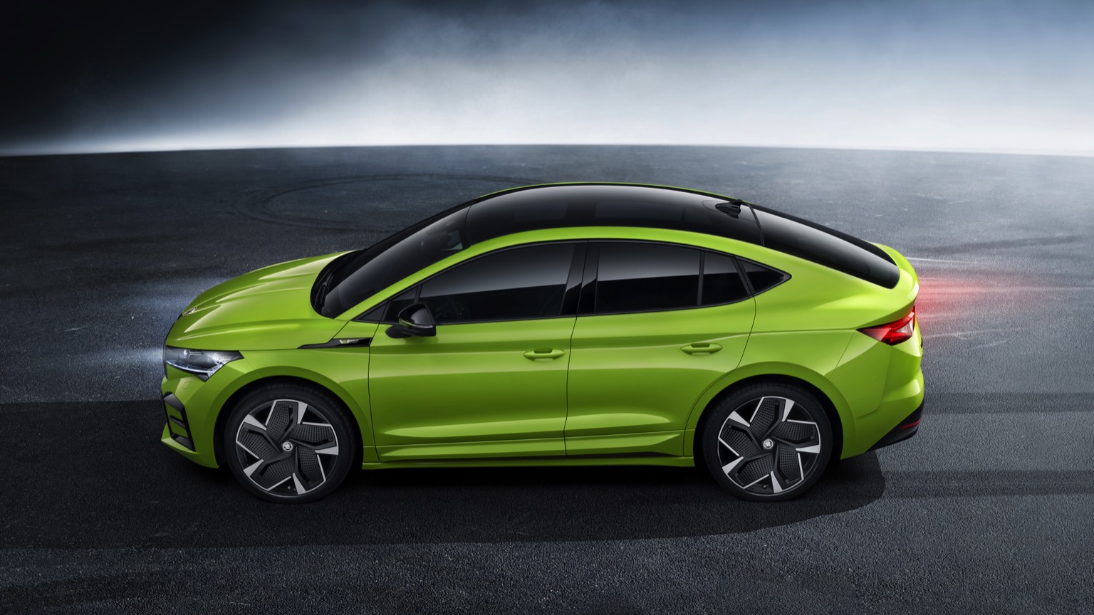 Skoda_Enyaq_Coupe_RS_iV_2022-9