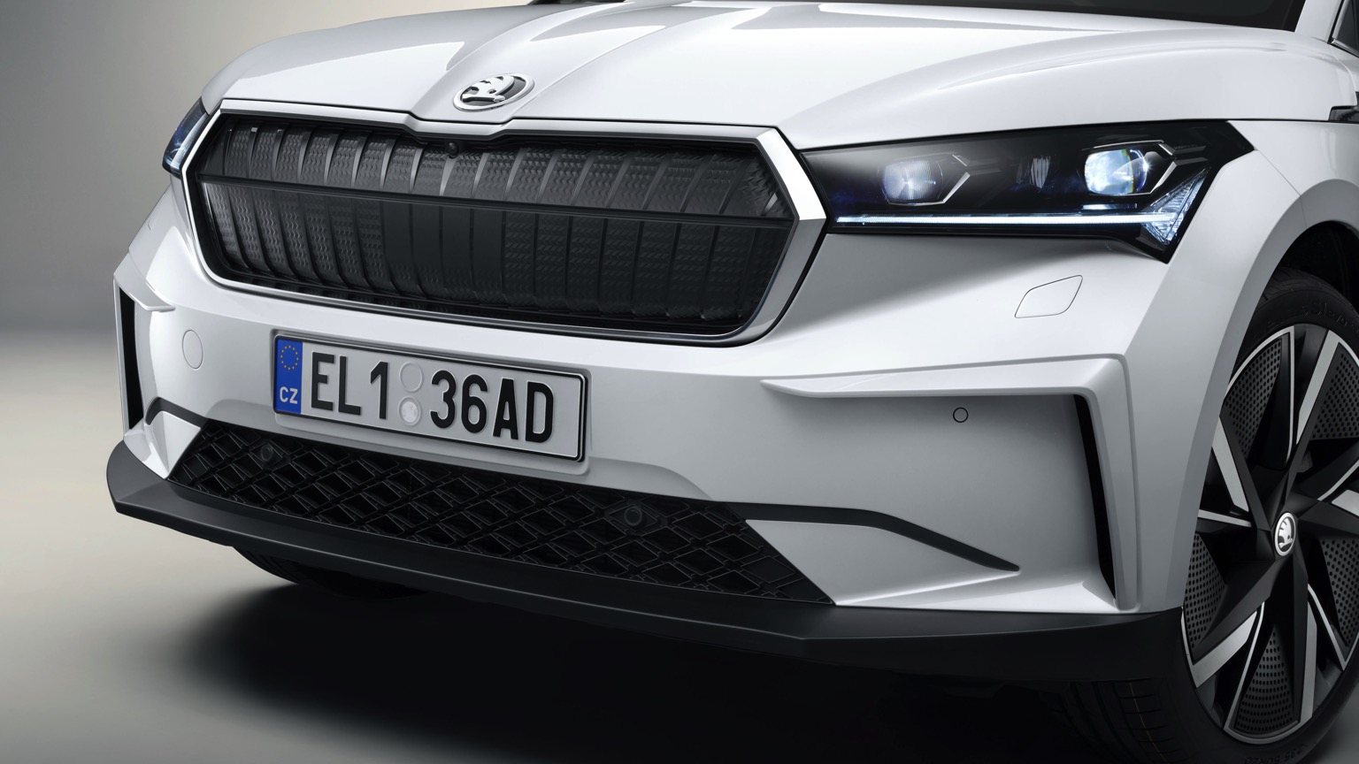 Skoda_Enyaq_iV_2020-14