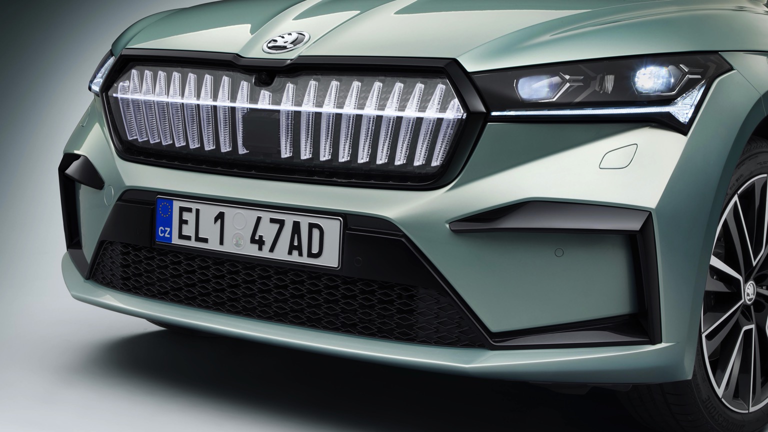 Skoda_Enyaq_iV_2020-18