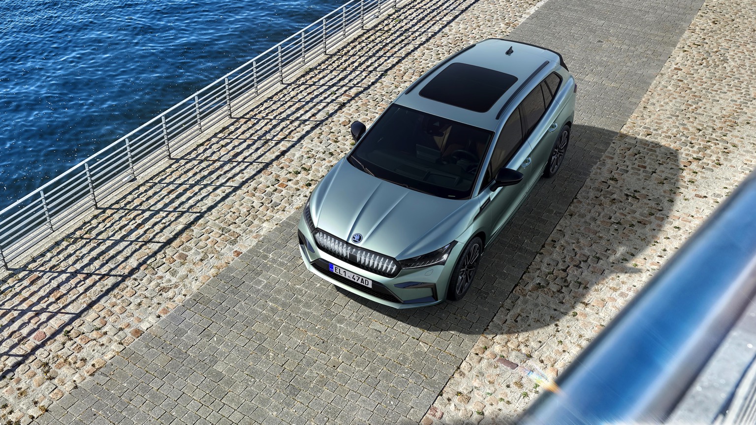 Skoda_Enyaq_iV_2020-7