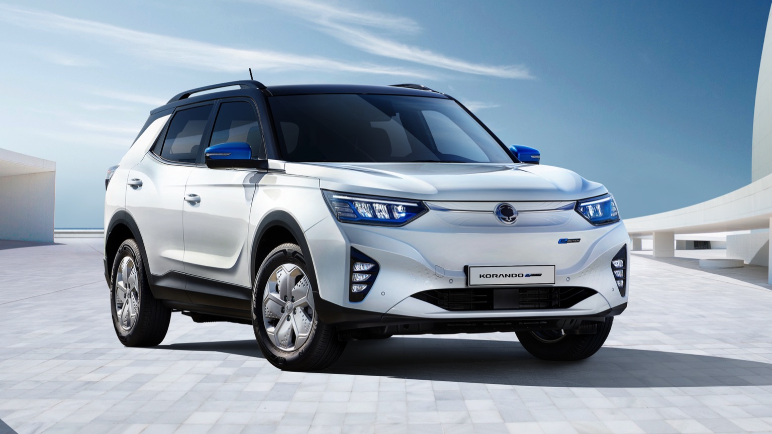 SsangYong_Korando_e-Motion-1