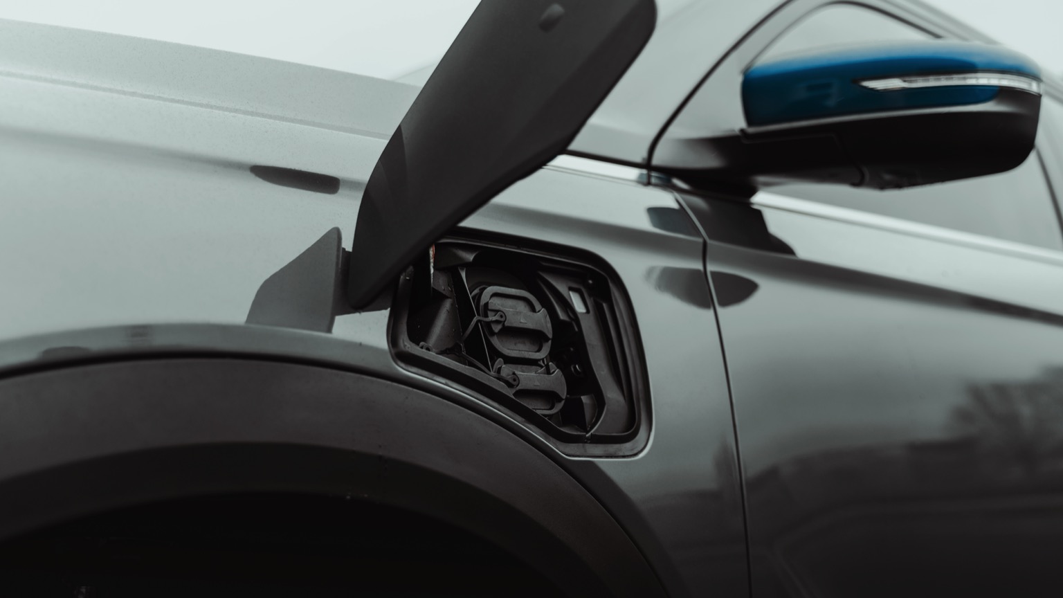 SsangYong_Korando_e-Motion-15