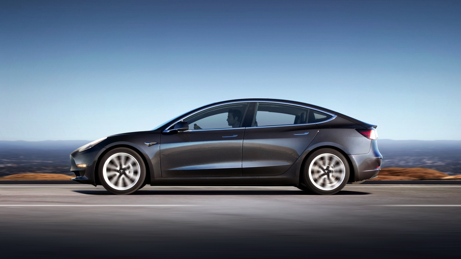 Tesla_Model_3-3