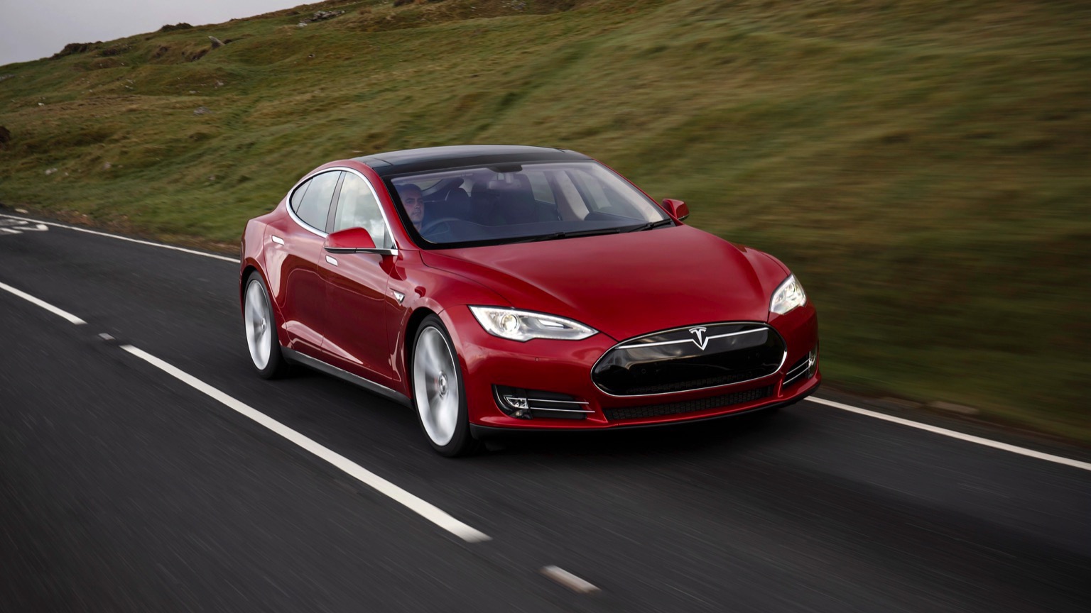 Tesla_Model_S-6