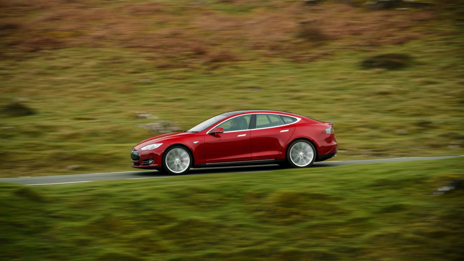 Tesla_Model_S-7