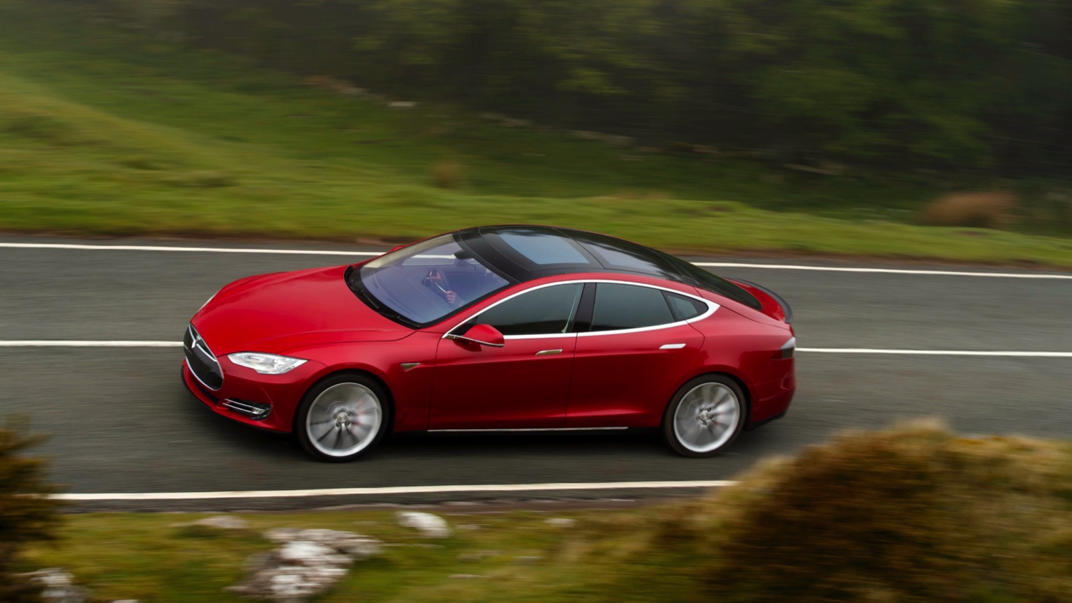 Tesla_Model_S-8