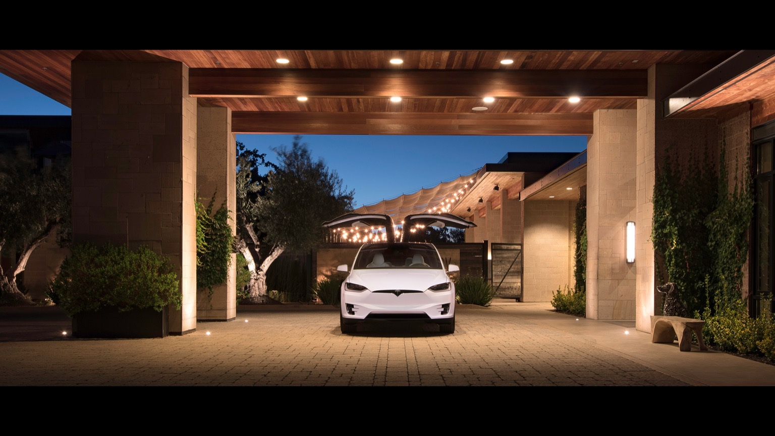 Tesla_Model_X-26
