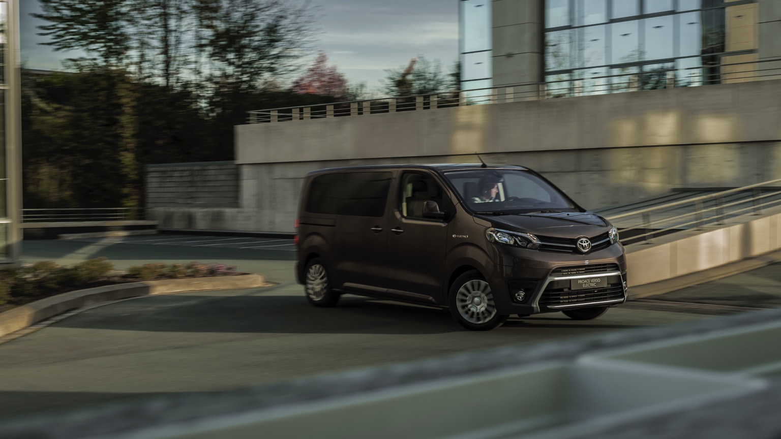 Toyota_PROACE_Verso-15