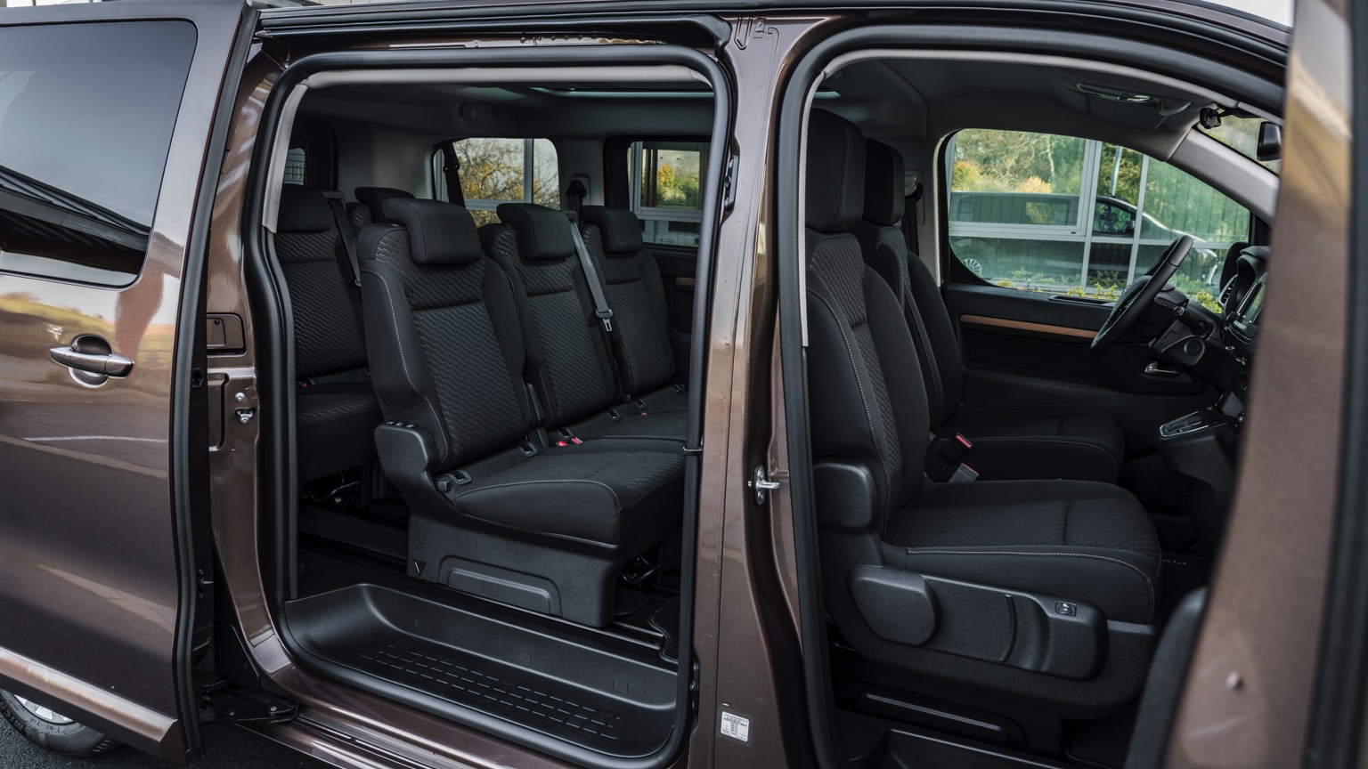 Toyota_PROACE_Verso-22