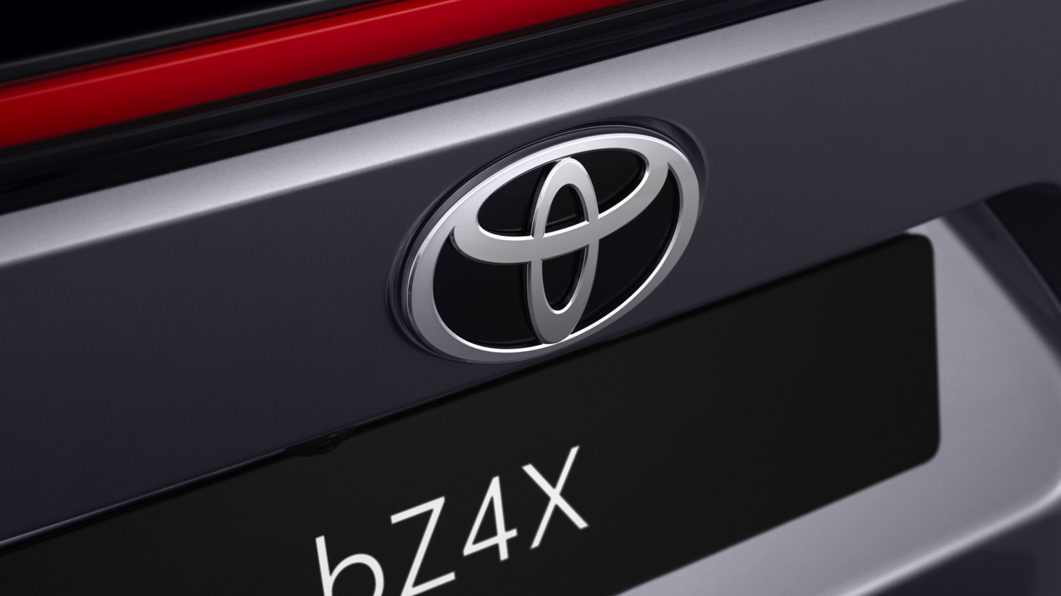 Toyota_bZ4X-21