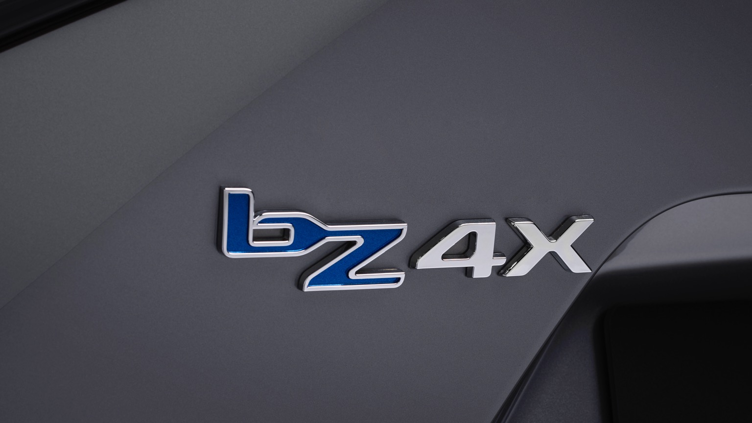 Toyota_bZ4X-22