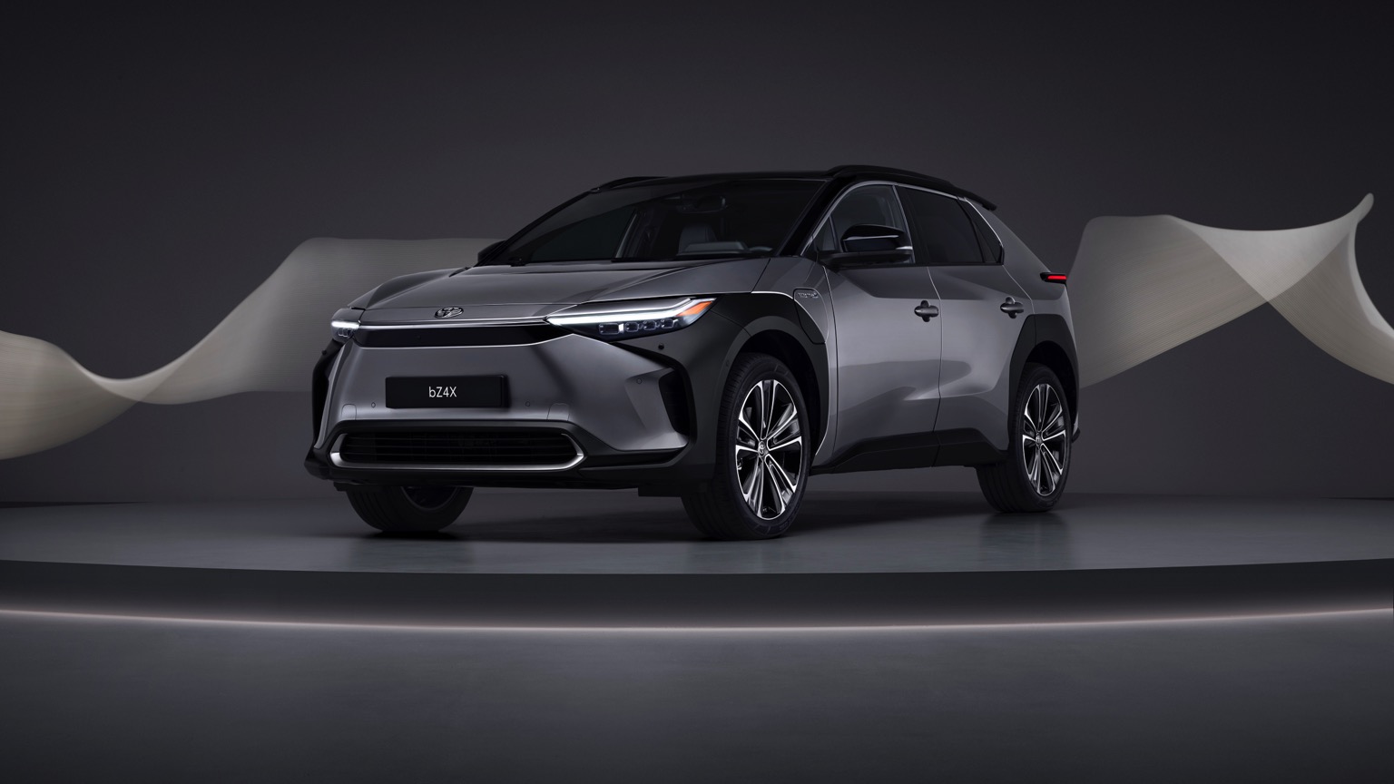 Toyota_bZ4X-4