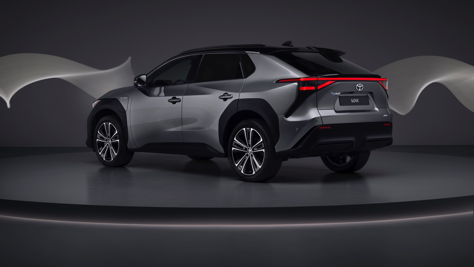 Toyota_bZ4X-5