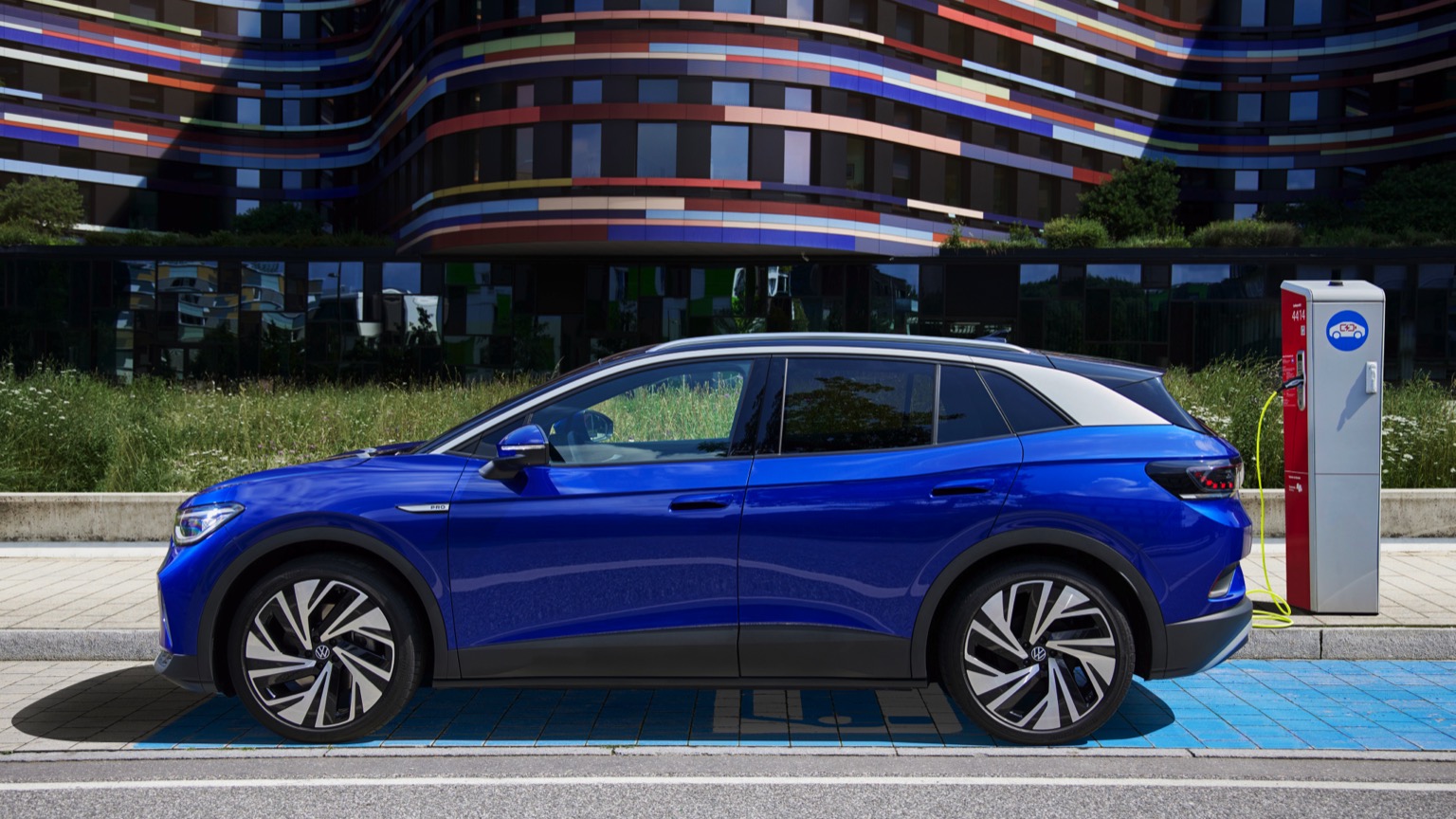 Volkswagen_ID4_2024-13