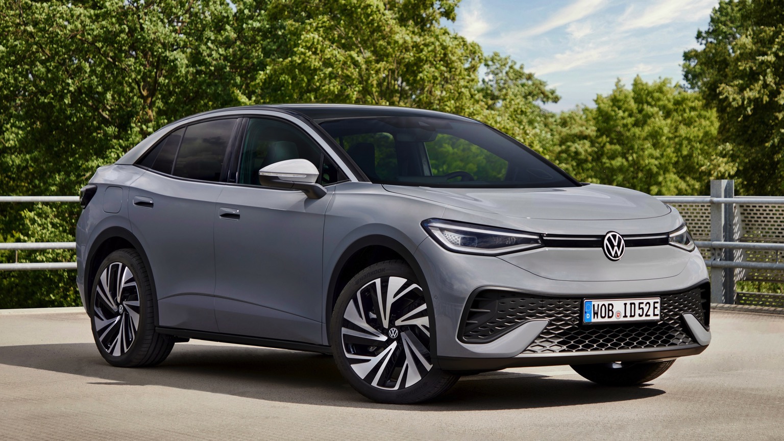 Volkswagen_ID5_2024-1