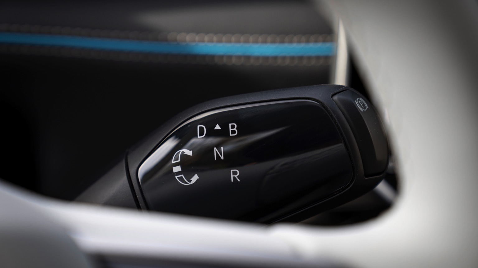 Volkswagen_ID7-43